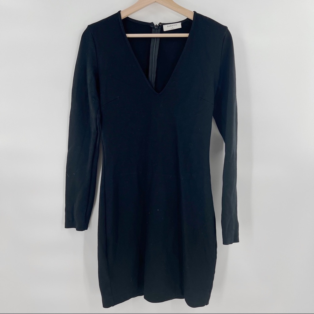 Aritzia Babaton v neck long sleeve dress size 6